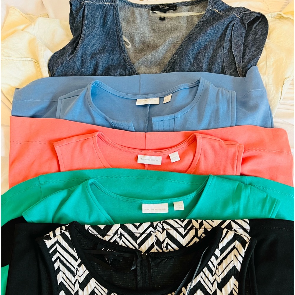 5 Medium DRESSES FOR $25